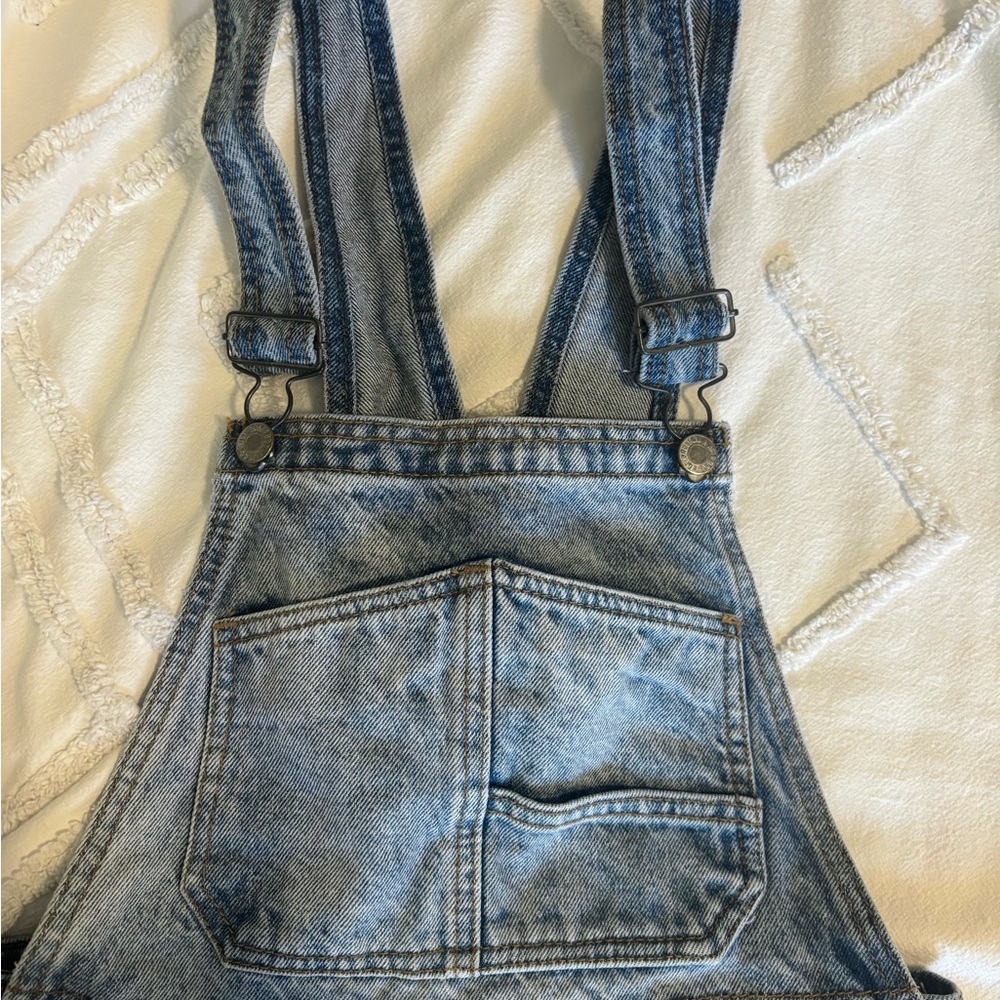 Brandy Melville Light Wash Denim Overalls with Front Pocket
